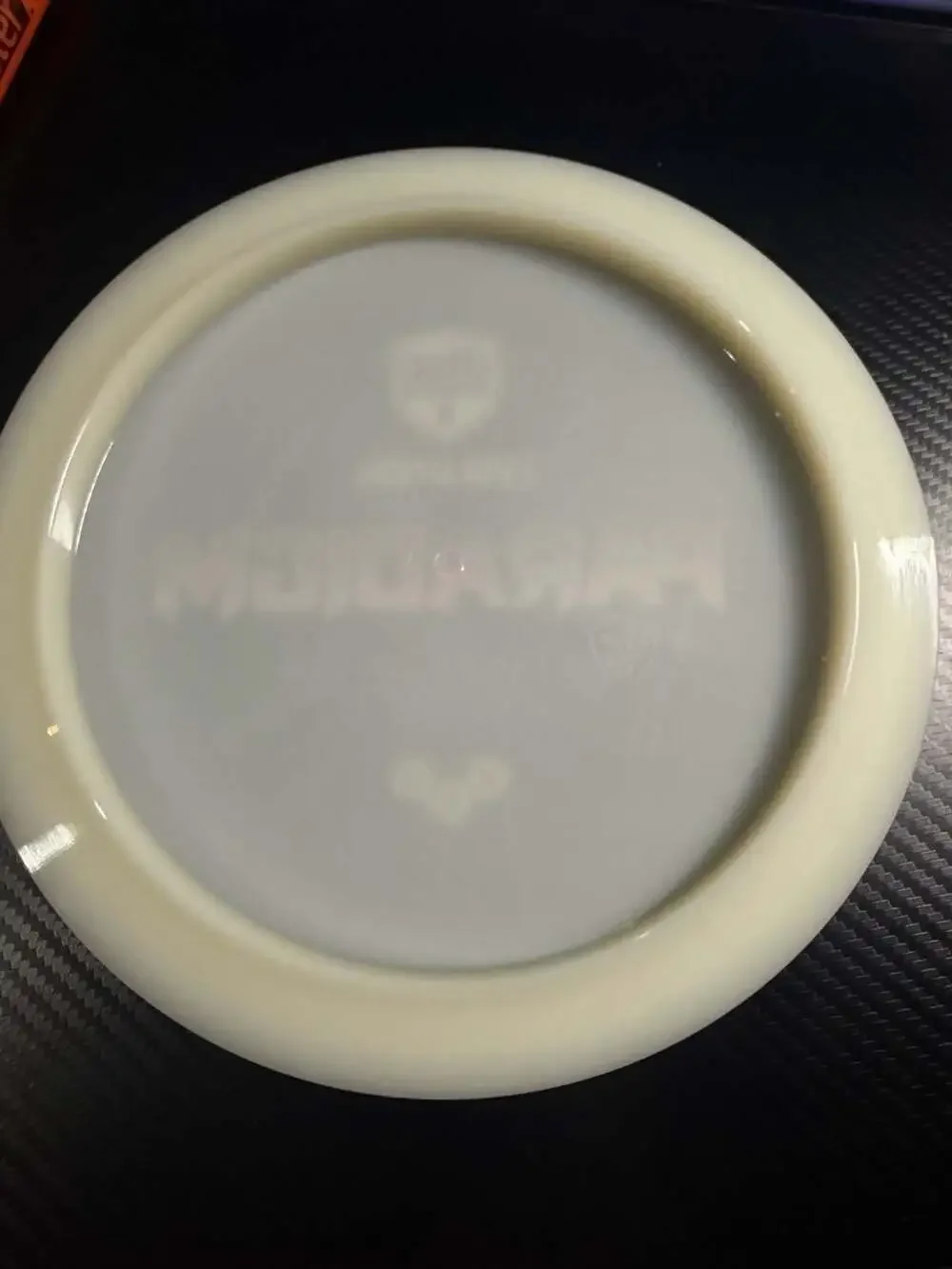 Discmania Evolution Neo Paradigm Distance Driver - Picture 2 of 2